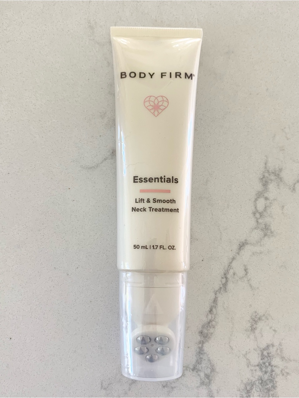BODY FIRM Essentials Lift & Smooth Neck Treatment - 1.7 Fl Oz